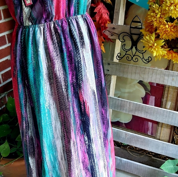 Xhilaration NWT Multiple Color Dress - Picture 7 of 8